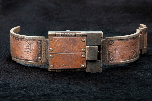 Gates of Time in Copper