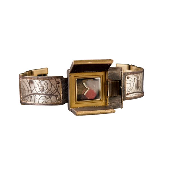 Jaffa Gates Silver, Wide