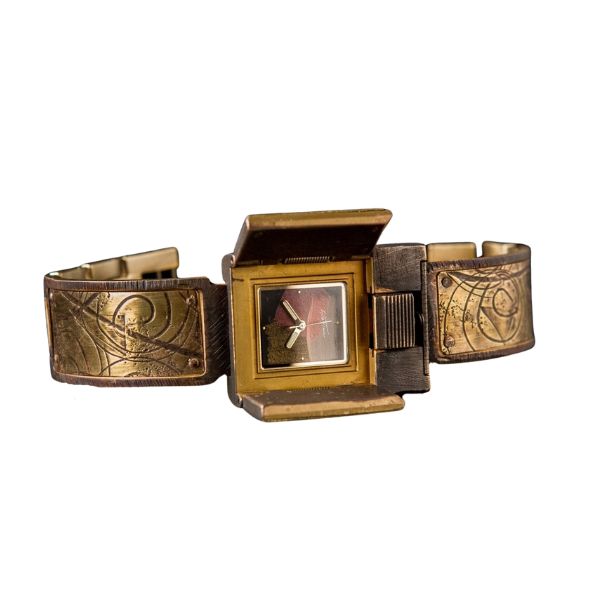 Jaffa Gates Brass, Wide