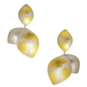 Three leaf dangle earrings