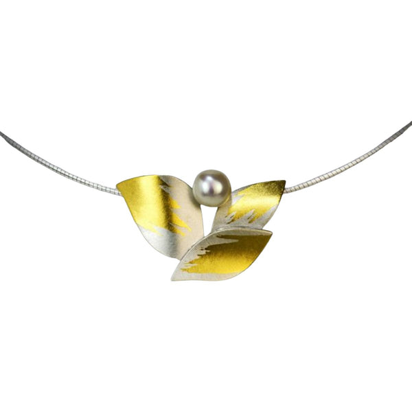 Three Leaf with Center Pearl Necklace
