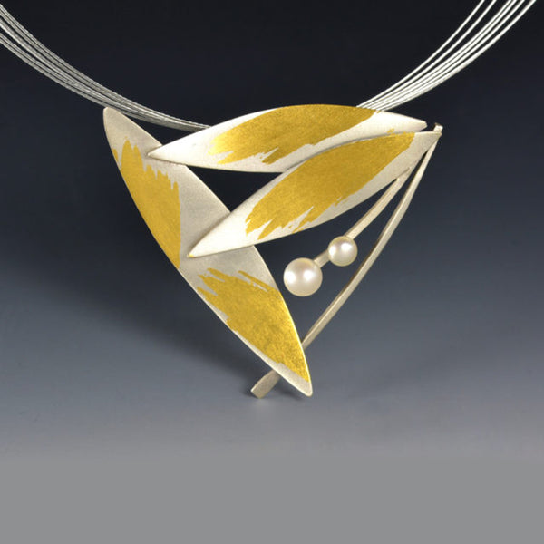 Feathered Pearl Necklace