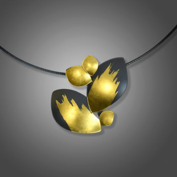 2 Leaf with 3 Buds Gold Splash Necklace