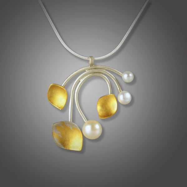 U Necklace with pearls