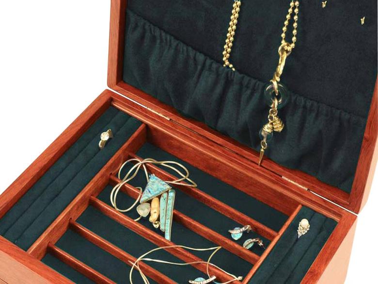 Wooden Heart Shape Jewelry Box - Ex And Next