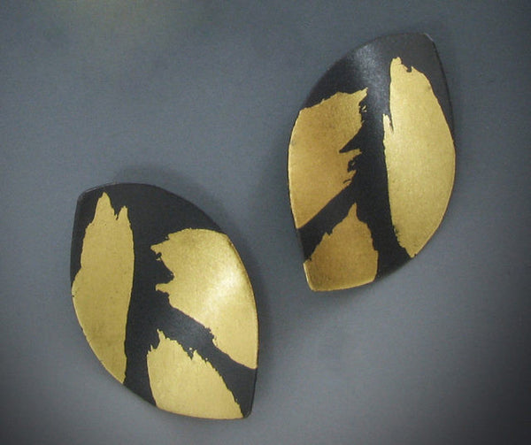 Single Leaf stud earrings