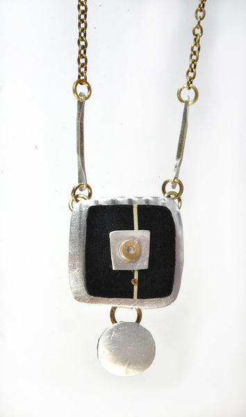 Dinner Out Necklace N3523