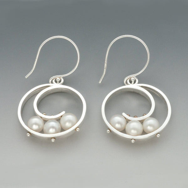 Ashka Dymel Medium Spiral Earrings with Pearls