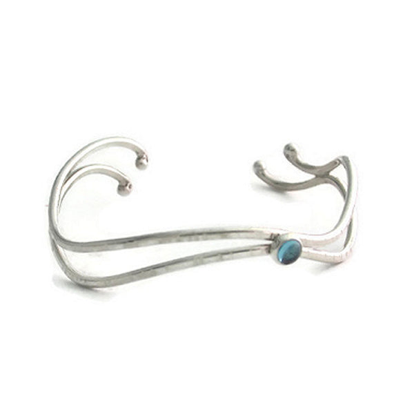 Double Wave with One Stone - Jill O'Reilly