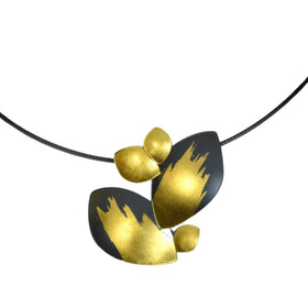 2 Leaf with 3 Buds Gold Splash Necklace