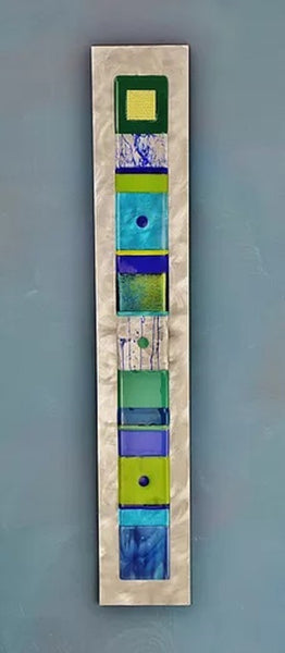 Wall Totem Water (5"W x 30"H)