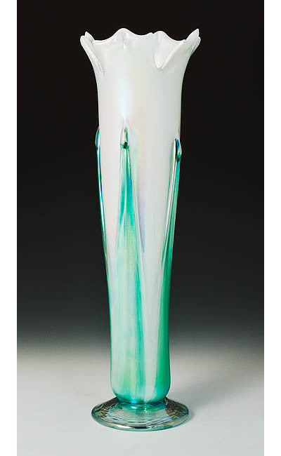 Iridized Flower Vase - Green