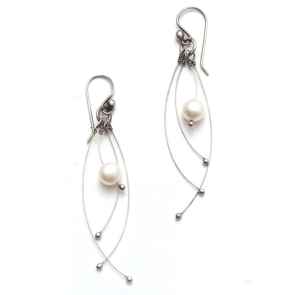 Zuzko Tickle Earrings Pearl